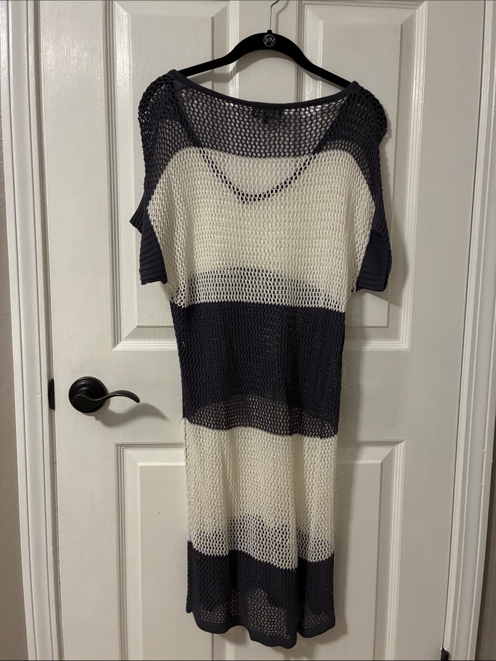 POL Striped Open-Knit Coverup in Navy and Cream Size Large - Picture 3 of 4